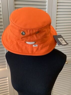 🇨🇦 Tilley Iconic T1 Bucket Hat - Size 7 1/4 - Unisex